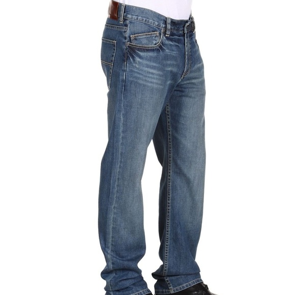 Tommy Bahama Jeans Standard Relaxed Size 30x32 Mid Rise Blue Classic New - Picture 4 of 4